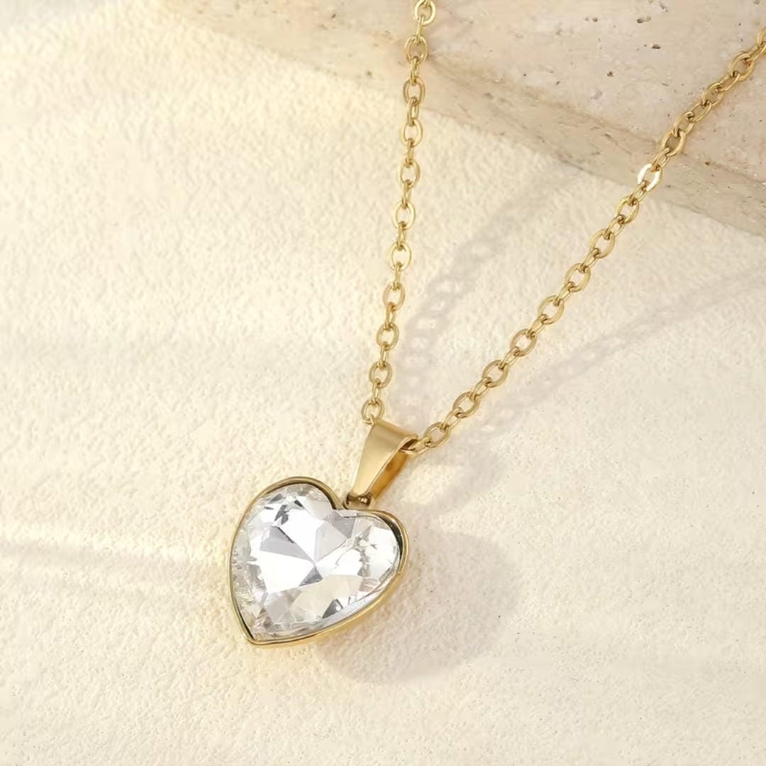 Collar con Colgante de Corazón Esmeralda