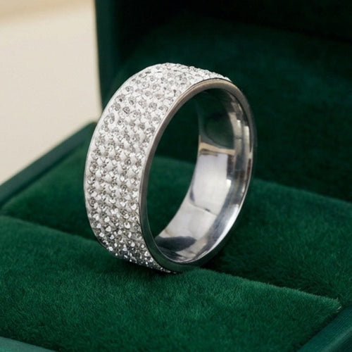 Anillo de Banda de Cristal Pavelli