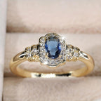 Anillo de Cristal Halo de Zafiro Hereditario