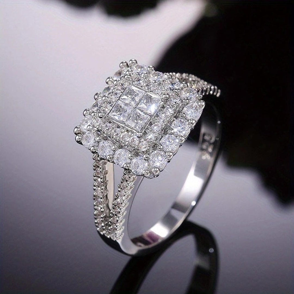 Anillo de Boda de Circonita en Forma Cuadrada
